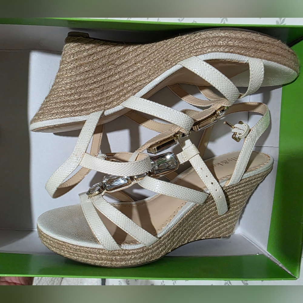 Kelly & Katie Wedges 8.5